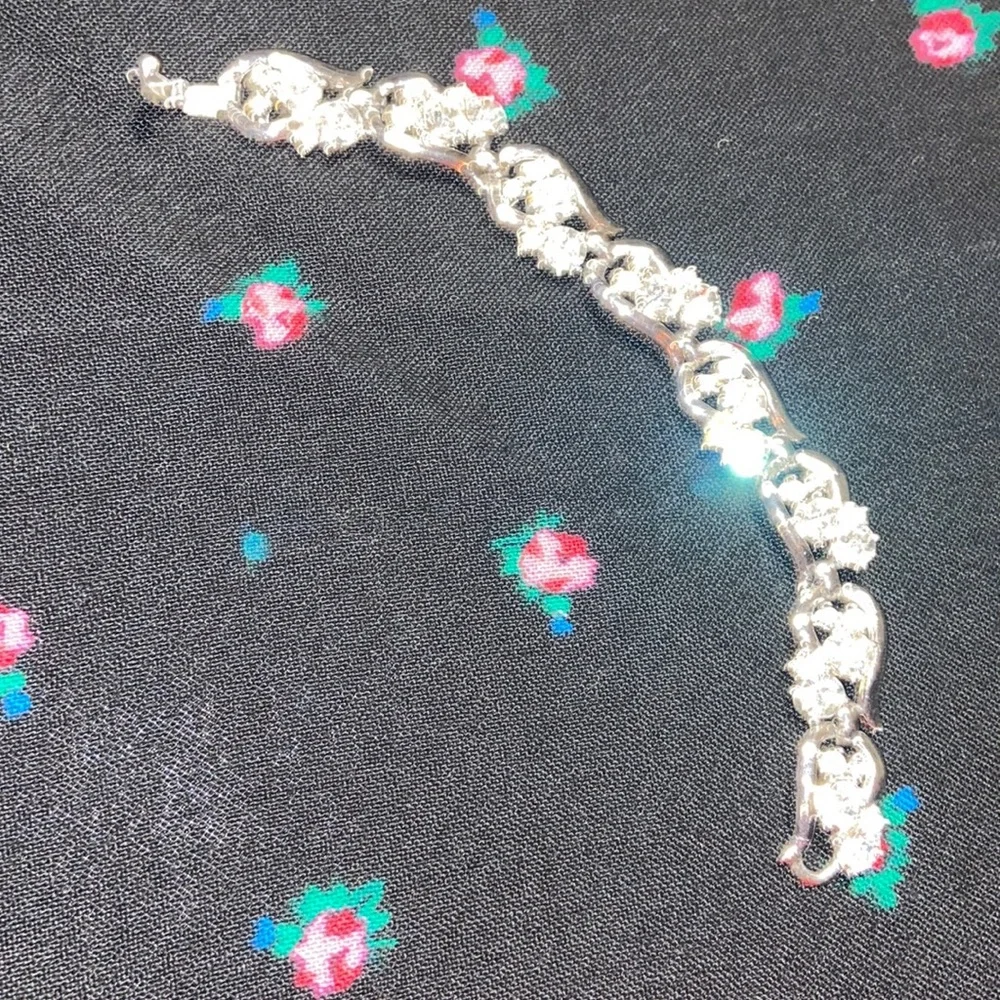 Vintage rhinestone bracelet - Picture 5 of 11